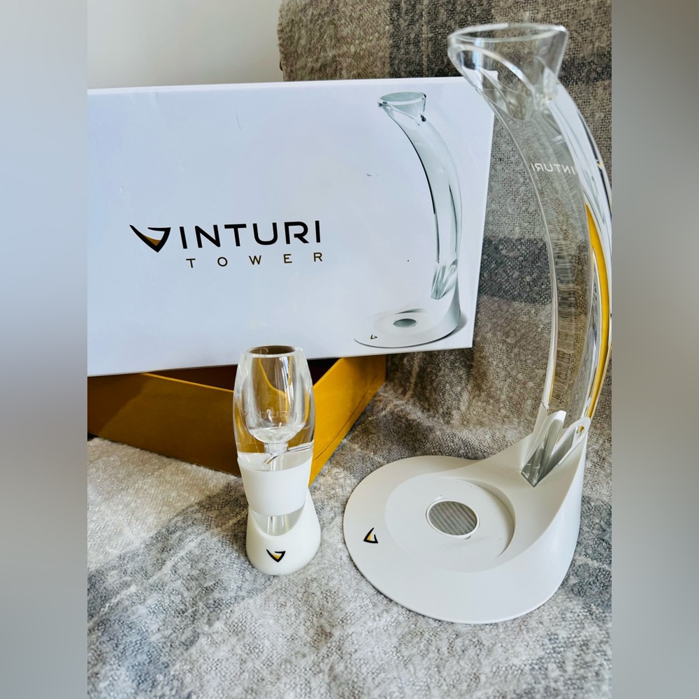 Wine Aerator Set by Vinturi